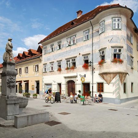 Vidicev Dvorec Apartamento Radovljica Exterior foto